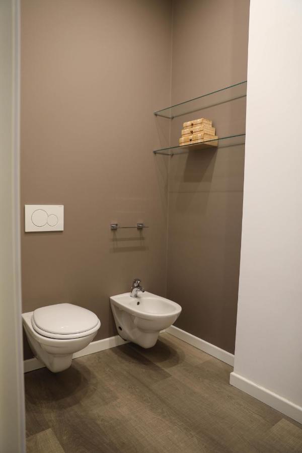 Interno 11 City View With Kitchen - 70 Mq Bari Luaran gambar